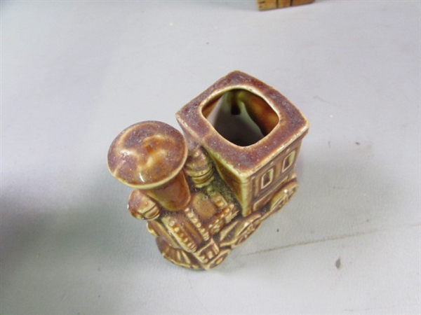 Vintage Knick Knacks
