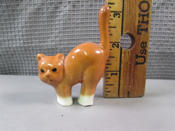 Vintage Knick Knacks