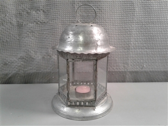 Quaint Little Tea Light Lantern