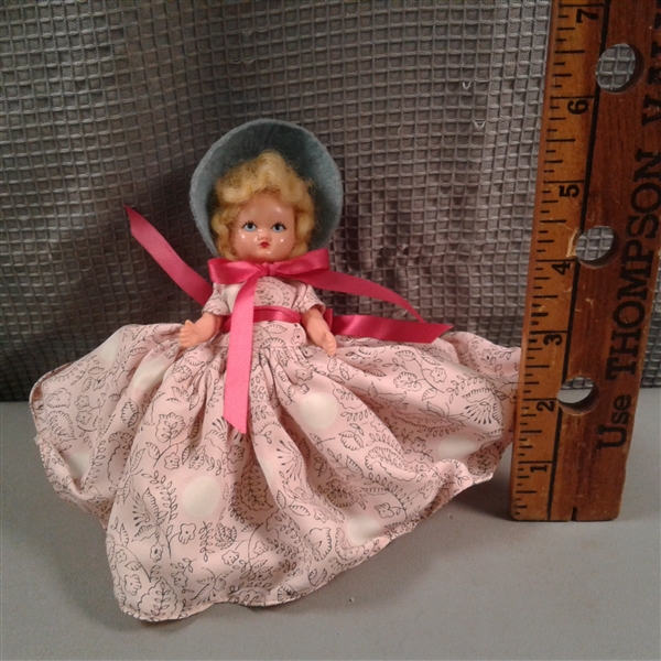 Vintage Hollywood Doll Playmates Tottie Twinkletoe w/Box