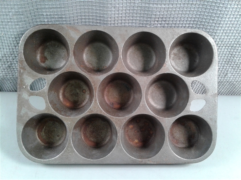 Vintage Cast Iron Muffin Tin