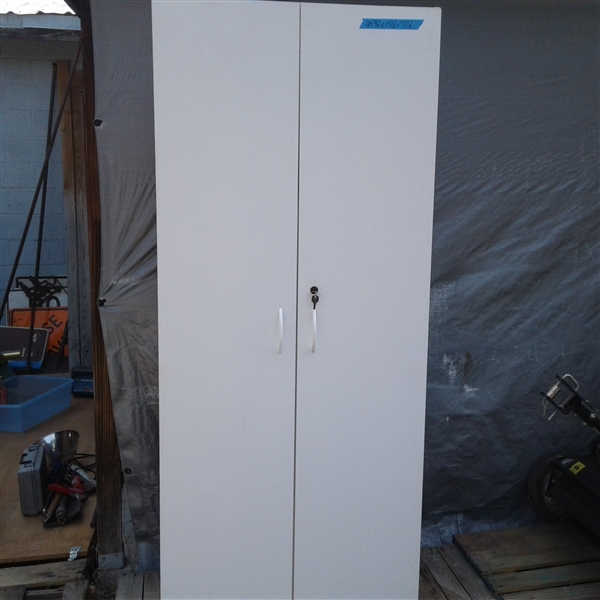 White Cabinet 