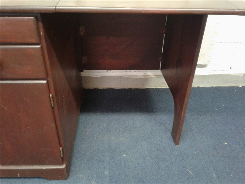 Sewing Table 