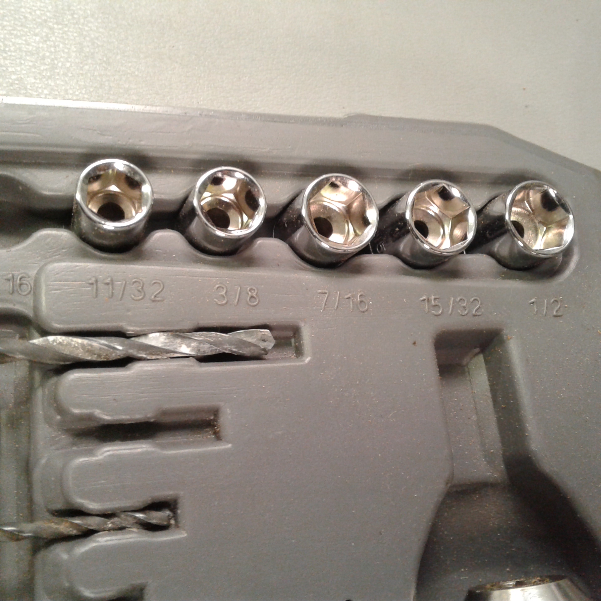 Lot detail ryobi 6 0v drill