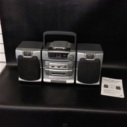 Lenoxx Sound Compact Disc Player AM/FM Stereo Cassette Recorder With Detachable Speakers