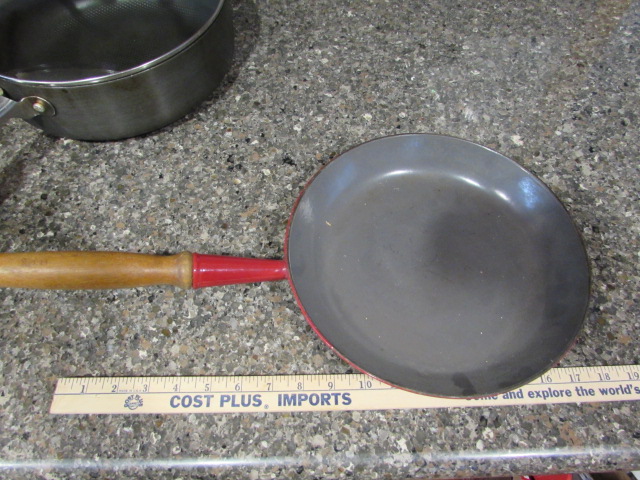 Lot Detail Le Creuset All Clad Williams Sonoma Other Pots Pans lot-detail-le-creuset-all-clad-williams-sonoma-other-pots-pans