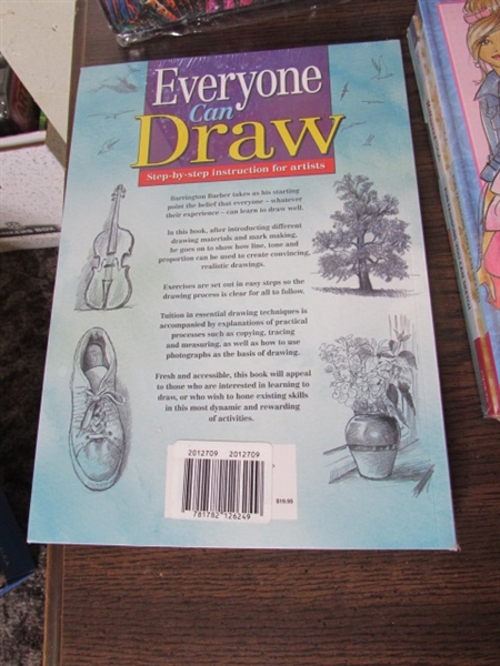 Brand New Art Set & Drawing Books