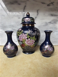 JAPANESE LIDDED POT & PAIR OF SMALL VASES