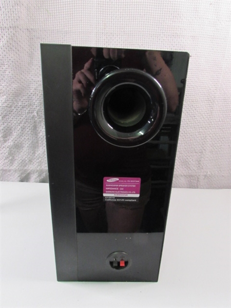 Samsung Surround Sound Speaker System