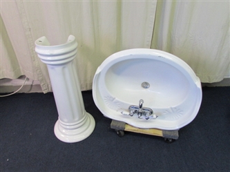 Porcelain Pedestal Sink