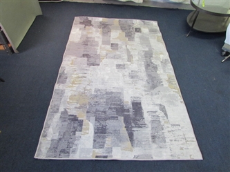 Abstract Gray Area Rug 4x66" With Non-Slip Back