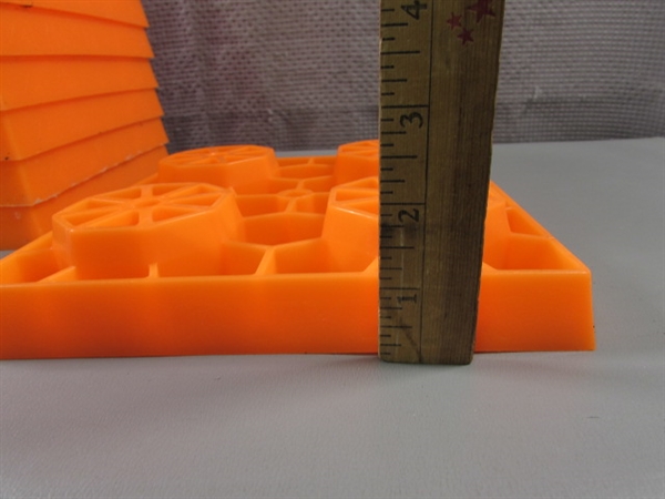 LYNX LEVELING BLOCKS