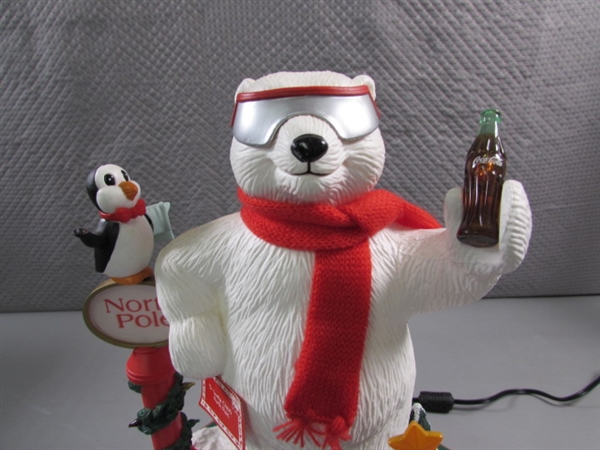 ANIMATED/MUSICAL COCA-COLA BEAR