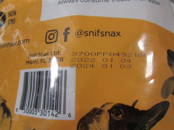 SNIF-SNAX SMOKED CHICKEN BREAST 3 LB DOG TREATS