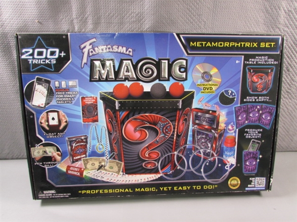 NEW - FANTASMA MAGIC TRICK SET