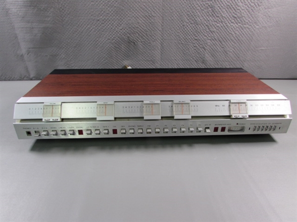 VINTAGE BANG & OLUFSEN RECEIVER