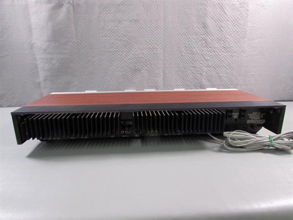 VINTAGE BANG & OLUFSEN RECEIVER