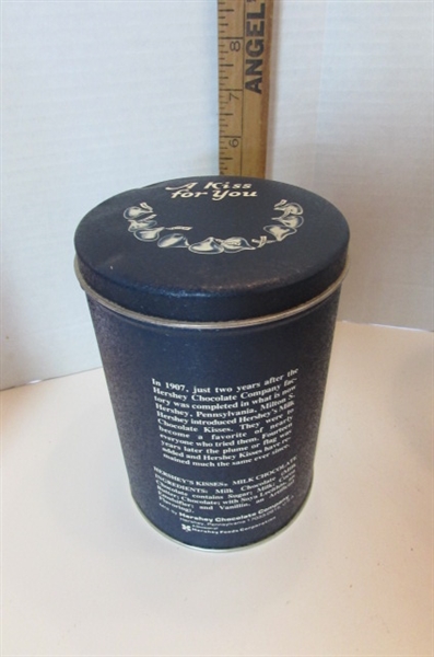 VINTAGE TINS