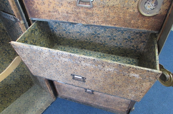 ANTIQUE WARDROBE TRUNK