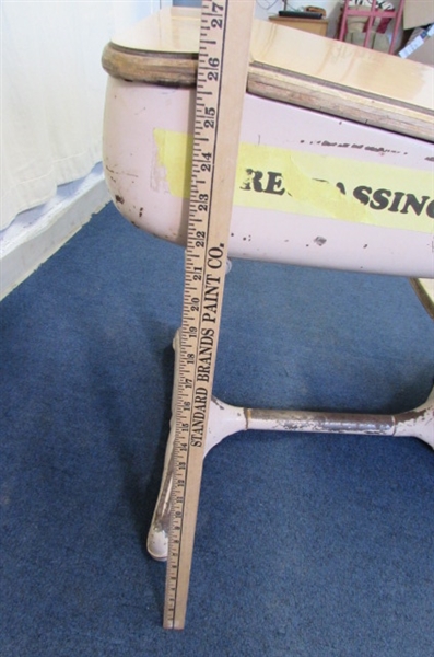 VINTAGE SCHOOL DESK W/ATTACHED CHAIR