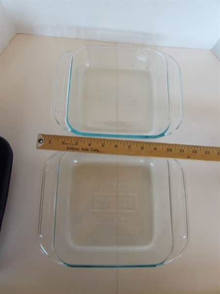 PYREX BAKEWARE