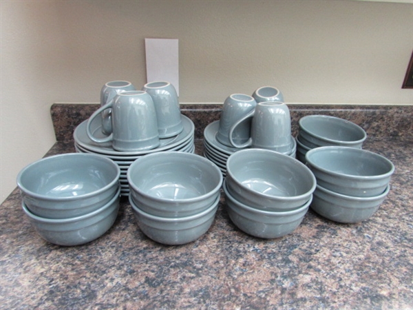 MAINSTAYS GREY DINNERWARE SET