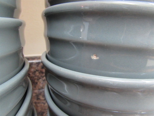 MAINSTAYS GREY DINNERWARE SET