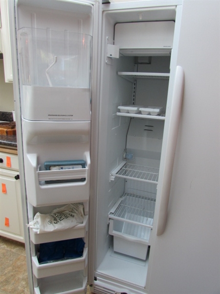 KENMORE SIDE-BY-SIDE REFRIGERATOR/FREEZER