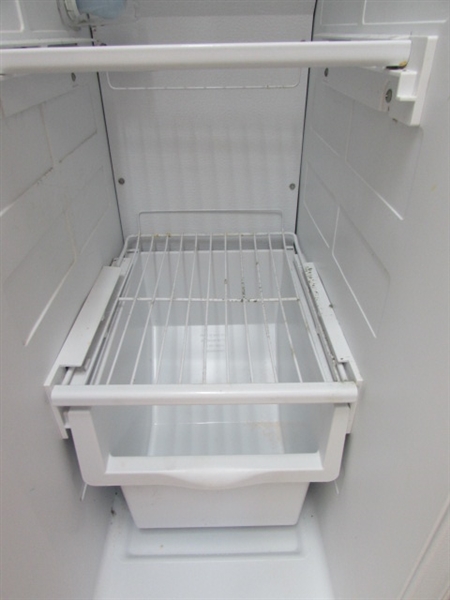 KENMORE SIDE-BY-SIDE REFRIGERATOR/FREEZER