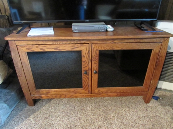 VIZIO 50 TV, OAK TV STAND & DVD PLAYER