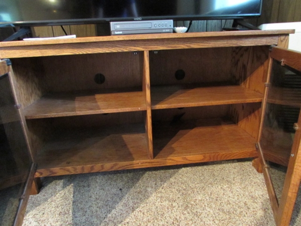 VIZIO 50 TV, OAK TV STAND & DVD PLAYER