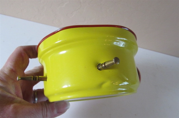 VINTAGE MICKEY MOUSE ALARM CLOCK