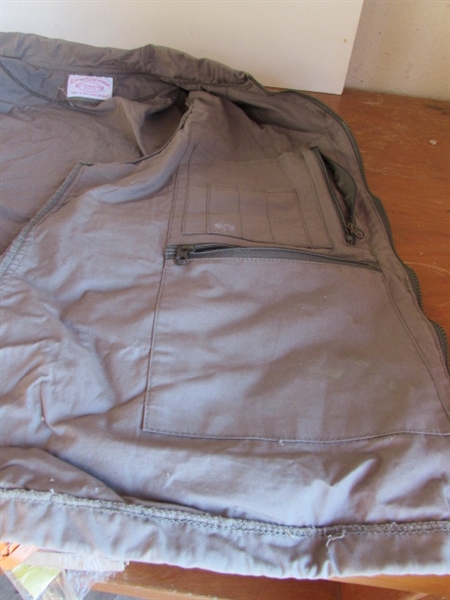 FISHING CHAIR AND VESTS
