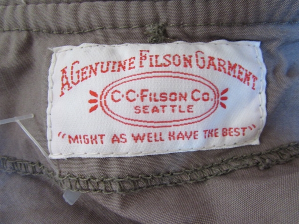 FISHING CHAIR AND VESTS