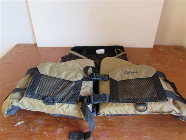 FISHING CHAIR AND VESTS