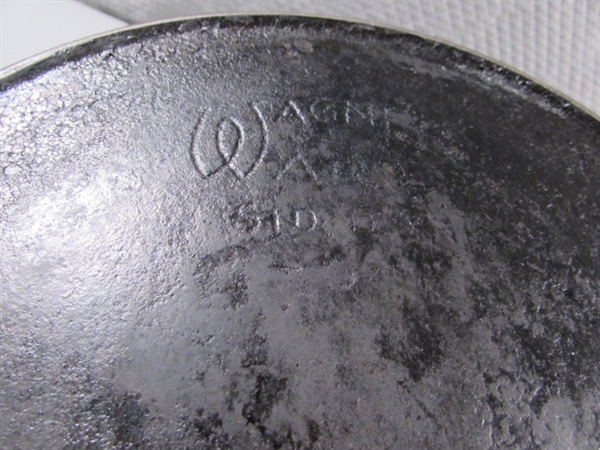 4 CAST IRON SKILLETS