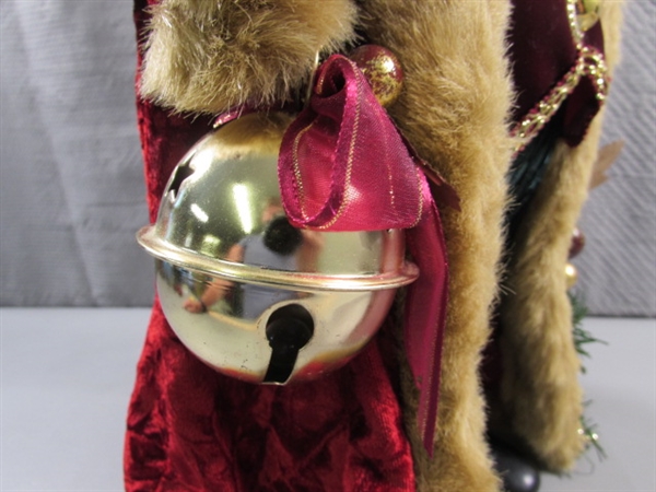 LARGE SANTA DECOR