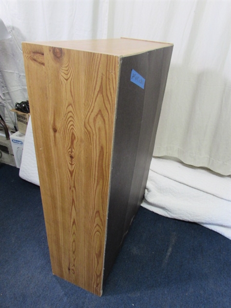 SMALL BOOKSHELF