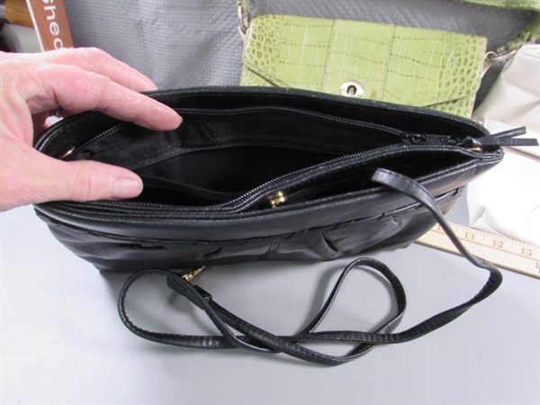 LADIES HANDBAGS & CLUTCHES