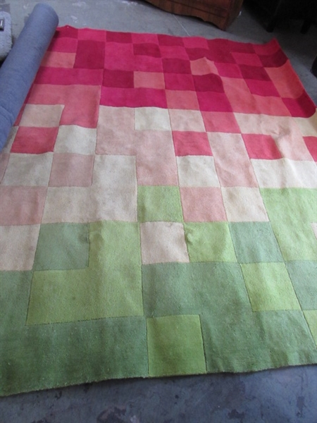 9' X 13' POLY PILE AREA RUG