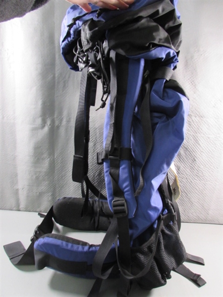 REI TRAVERSE ALL STAR HIKING/BACKPACKING PACK