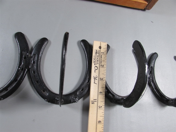 RUSTIC WOODEN SHELF & HORSESHOE COAT RACK