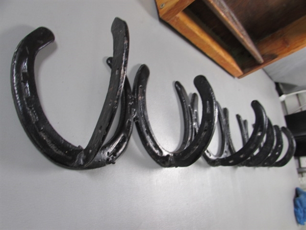 RUSTIC WOODEN SHELF & HORSESHOE COAT RACK