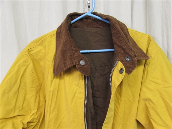 MEDIUM REVERSIBLE MARLBORO RAIN SLICKER/JACKET