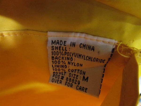 MEDIUM REVERSIBLE MARLBORO RAIN SLICKER/JACKET