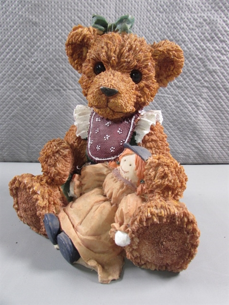 RESIN SITTING BOY & GIRL TEDDY BEAR BANKS