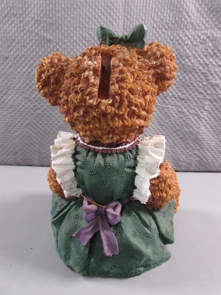 RESIN SITTING BOY & GIRL TEDDY BEAR BANKS