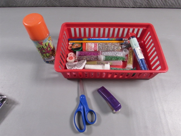 LARGE SELECTION OF CHILDREN'S ACTIVITIES