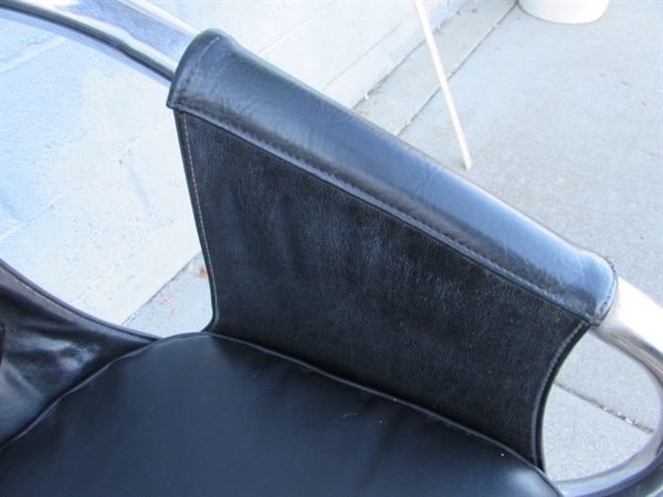 HYDRAULIC SALON CHAIR