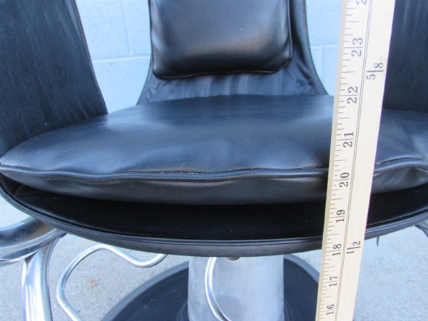 HYDRAULIC SALON CHAIR